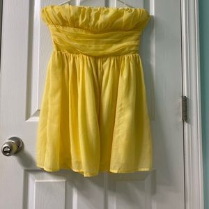 Strapless short dress